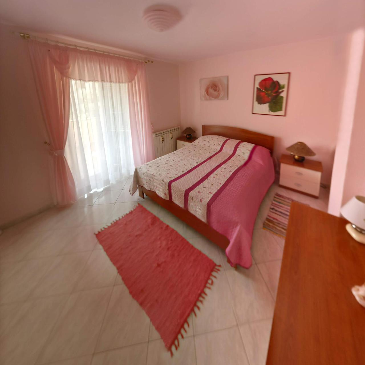 Anica Apartment Баньоле Екстериор снимка